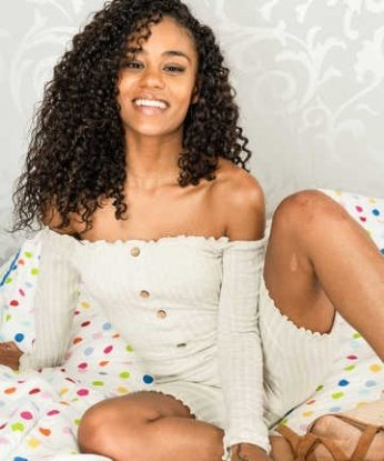 Живу в Москве и предлагаю тебе незабываемые встречи, полные страсти и энергии. Моя опытность и нежность позволят тебе полностью расслабиться и насладиться каждой минутой нашего свидания. Королевская французская программка, игры ролевые и легкая доминация - выбирай то, что понравится именно тебе. Фото, отзывы и другие возможности доступны по запросу. Жду твоего звоночка, чтобы воплотить все твои фантазии в жизнь. 💋💋💋 9724, 21 год